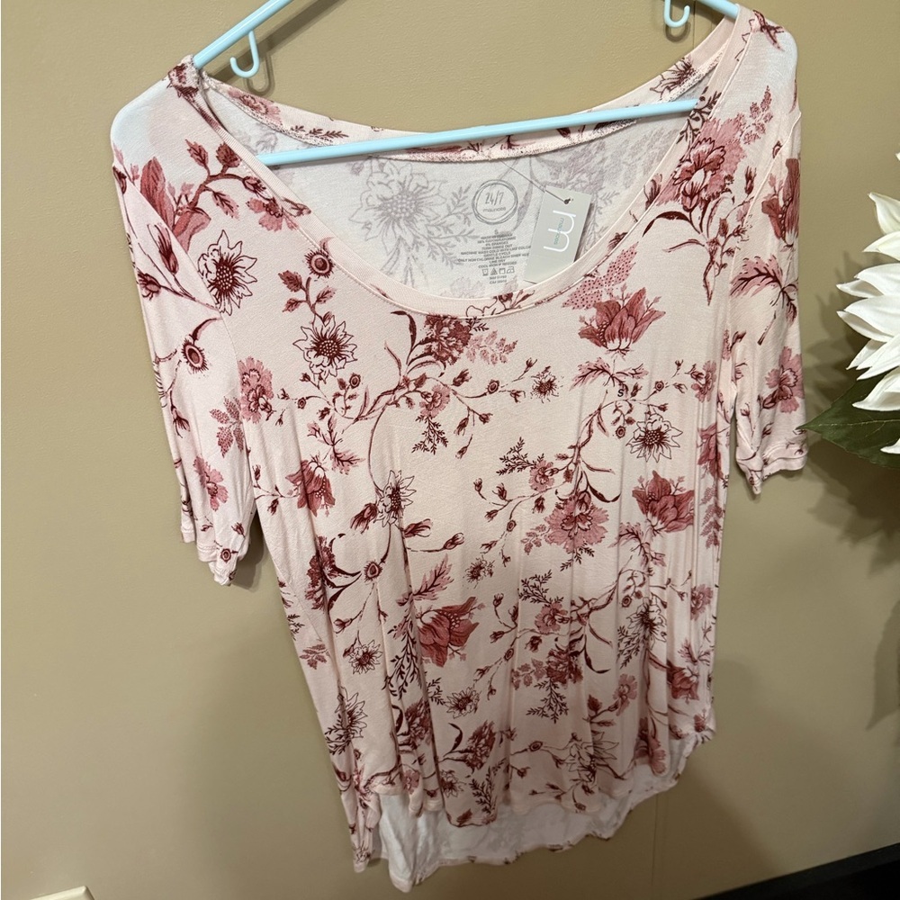Maurices Pink Floral Short Sleeve Top